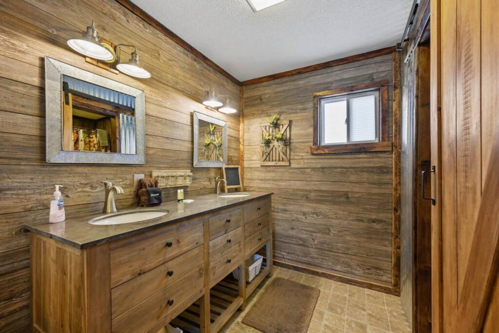 Happy Trails - Cobbly Nob Resort Home Gatlinburg Exteriör bild