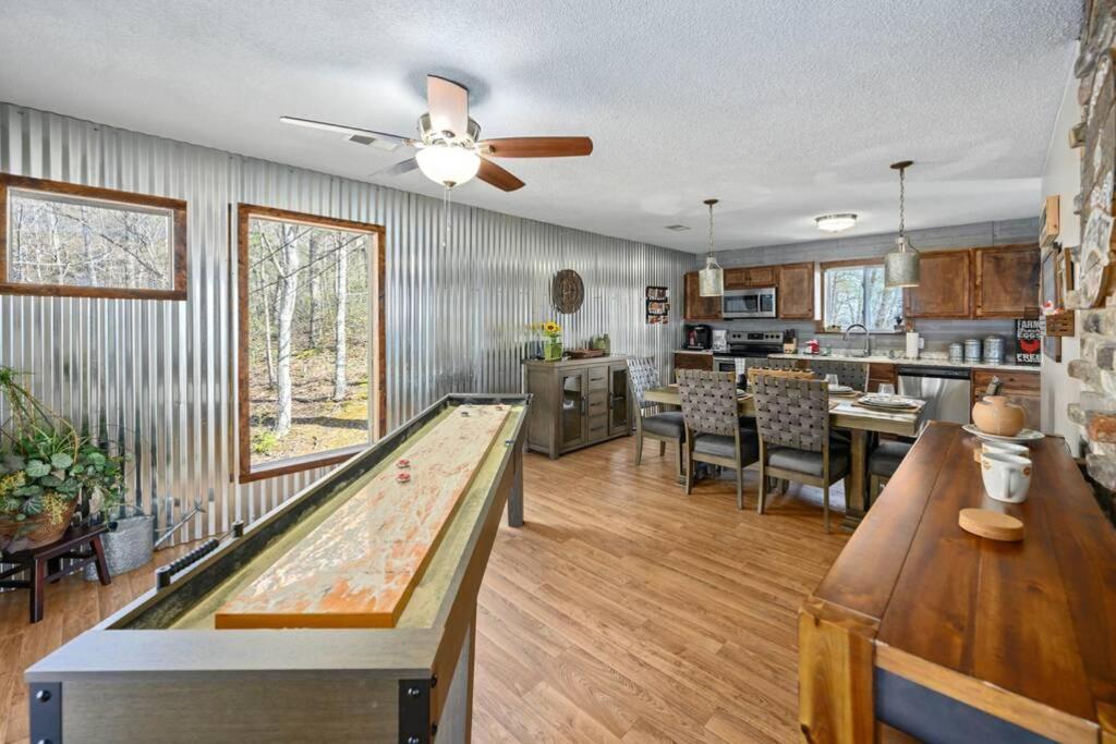 Happy Trails - Cobbly Nob Resort Home Gatlinburg Exteriör bild