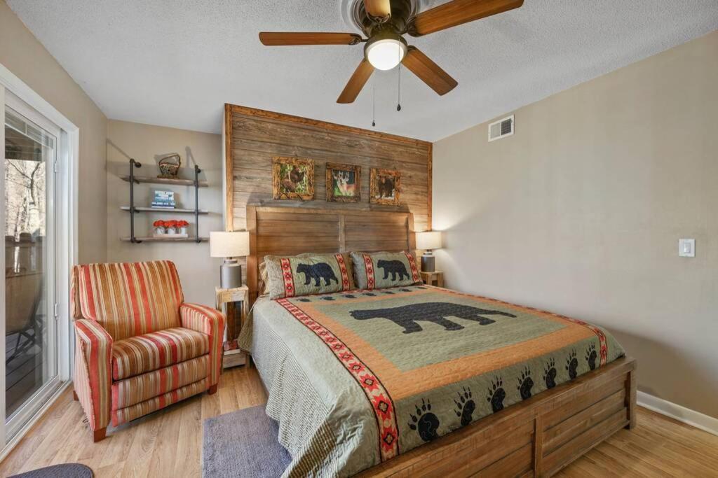 Happy Trails - Cobbly Nob Resort Home Gatlinburg Exteriör bild