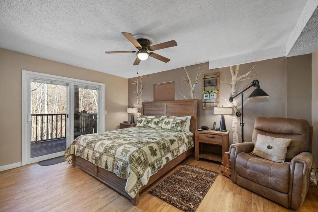 Happy Trails - Cobbly Nob Resort Home Gatlinburg Exteriör bild