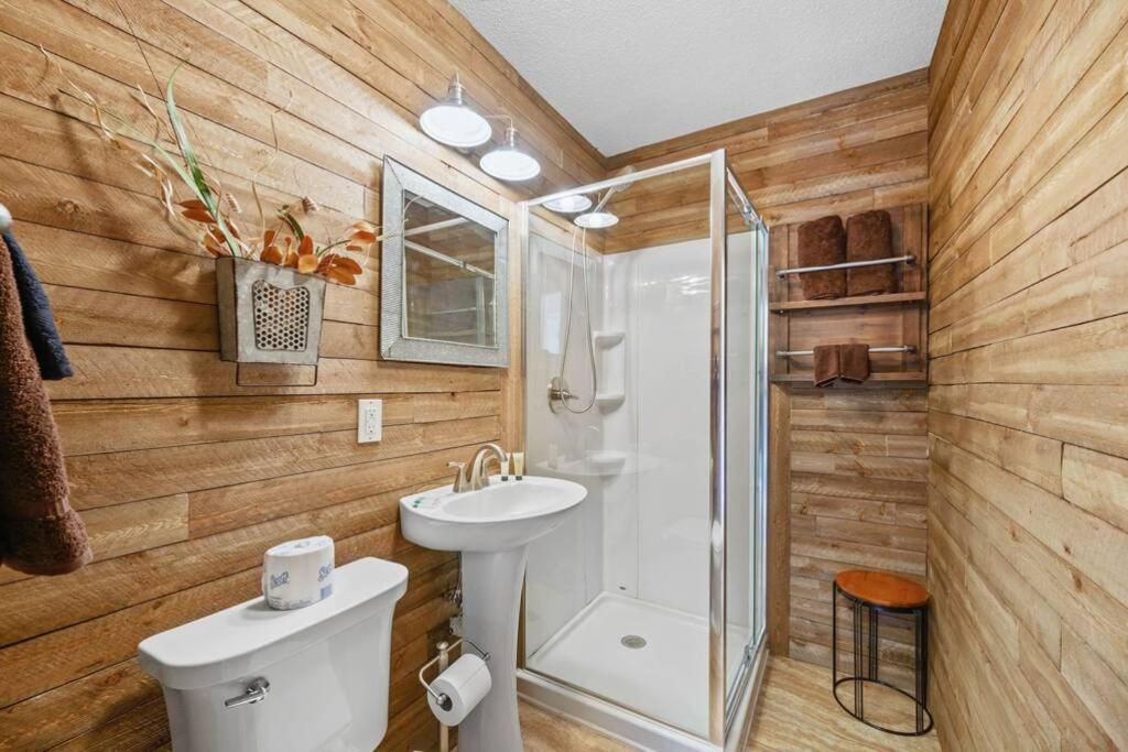 Happy Trails - Cobbly Nob Resort Home Gatlinburg Exteriör bild