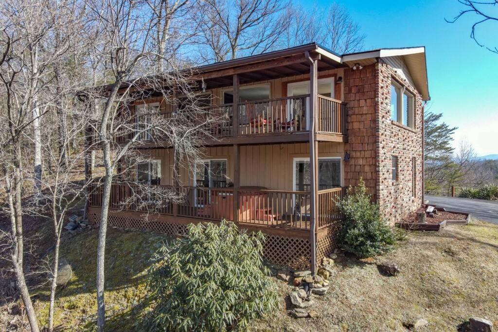 Happy Trails - Cobbly Nob Resort Home Gatlinburg Exteriör bild